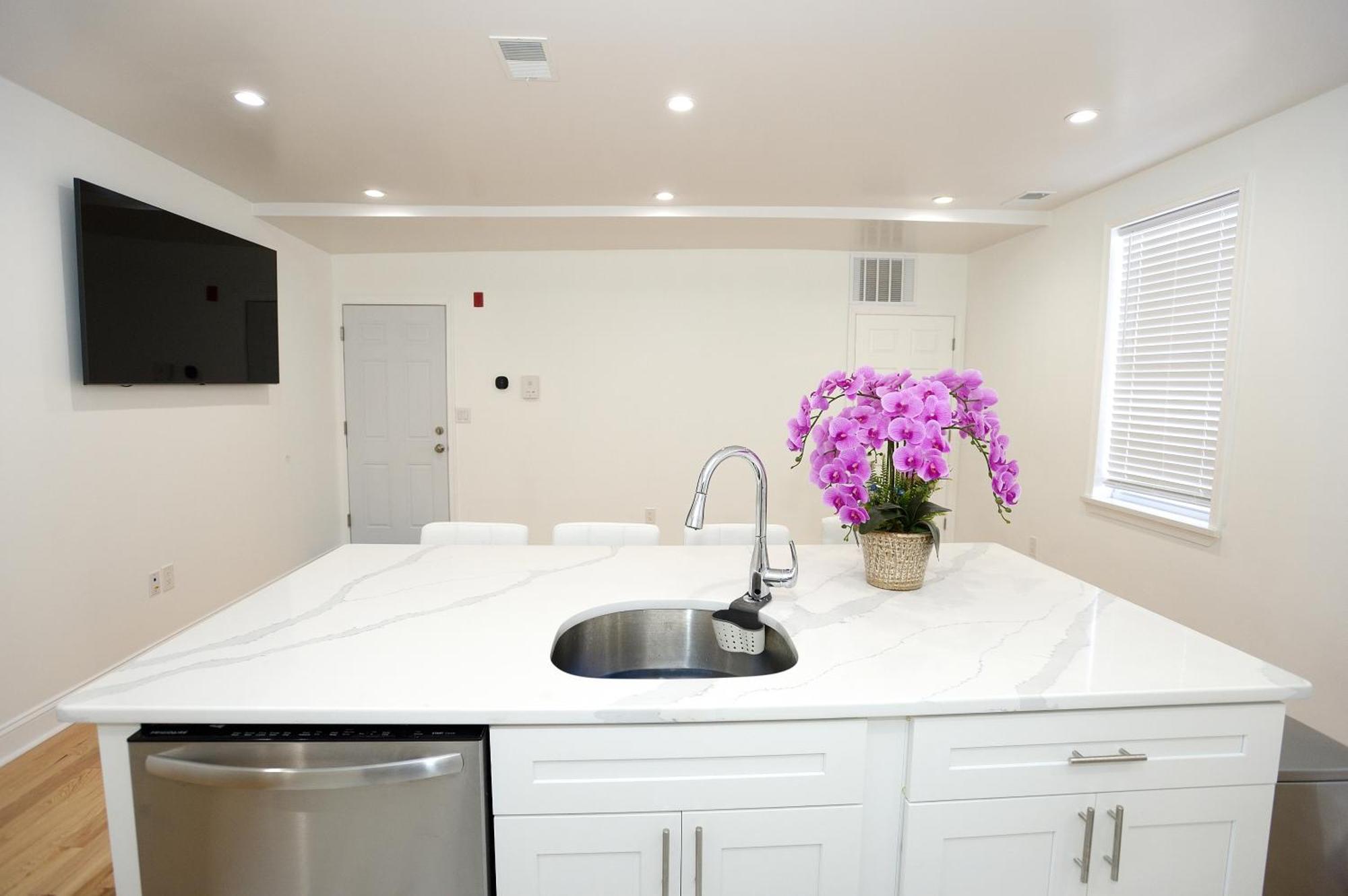 Spacious And Brand New Apartment In Point Breeze - Prime Location Filadélfia Exterior foto